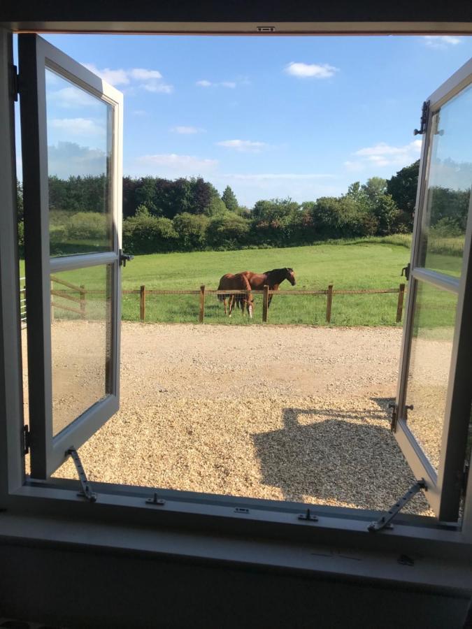 Glebe Barn, Little Glebe Farm Apartment Cheltenham Luaran gambar